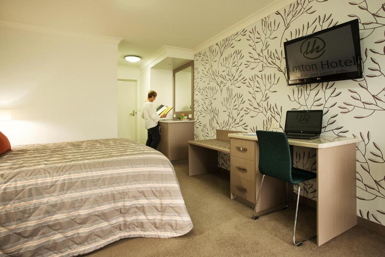 Loxton Community Hotel Motel Екстер'єр фото