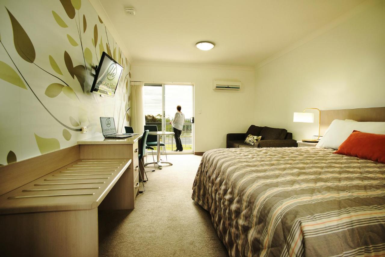 Loxton Community Hotel Motel Екстер'єр фото